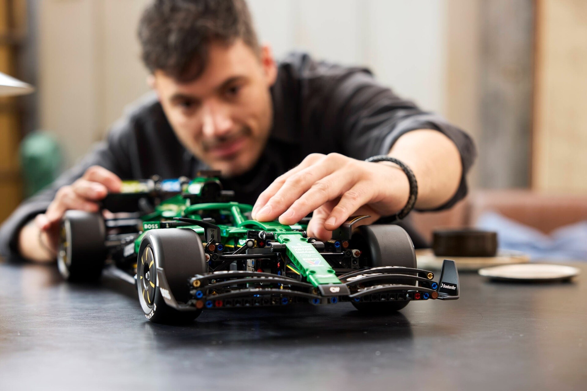 LEGO® Aston Martin Aramco AMR25 F1® Car