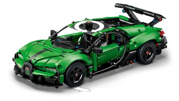 LEGO® Green Bugatti Chiron Pur Sport Hypercar