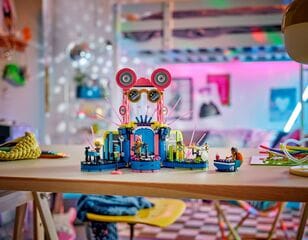 LEGO® Heartlake City Music Talent Show
