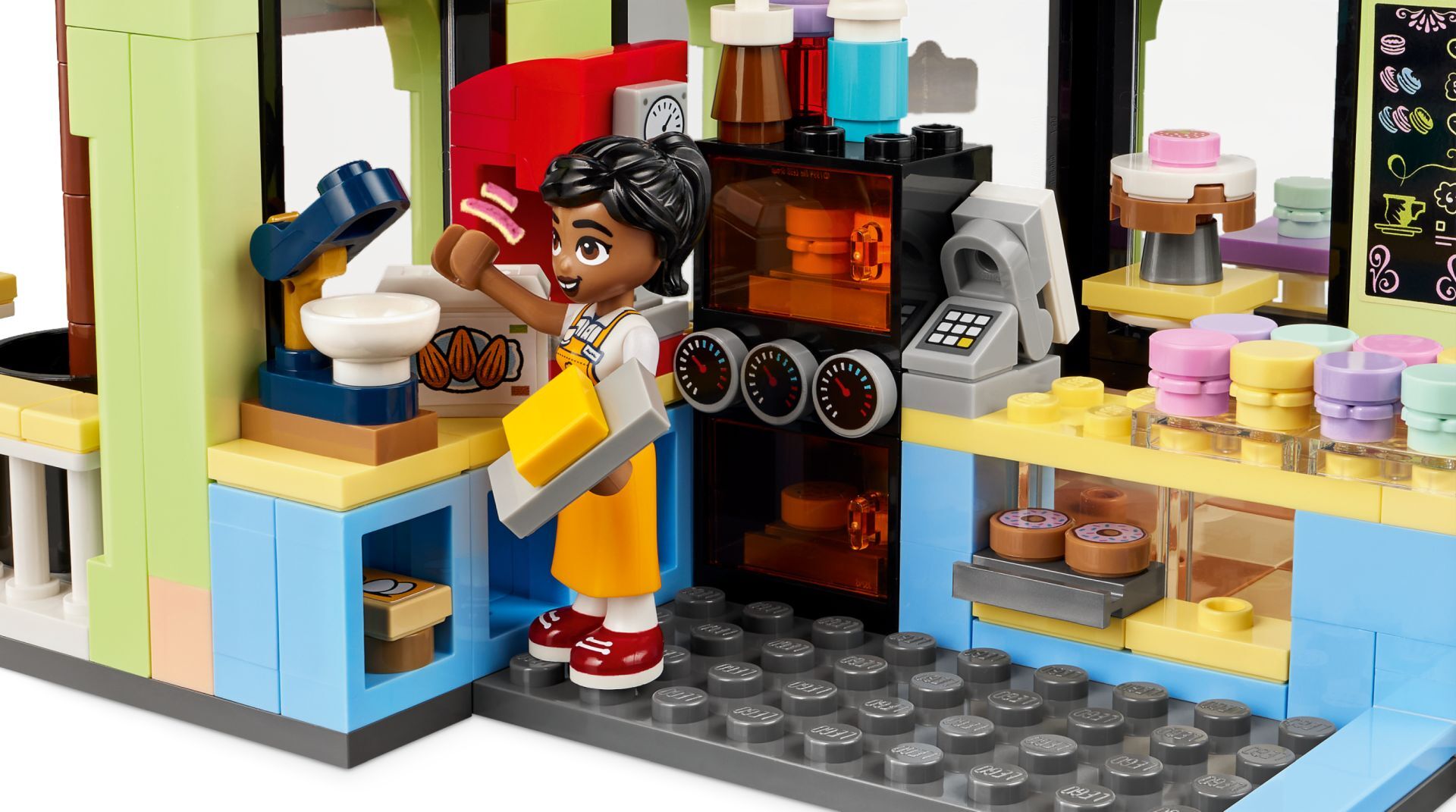 LEGO® Heartlake City Café