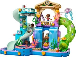 LEGO® Heartlake City Water Park