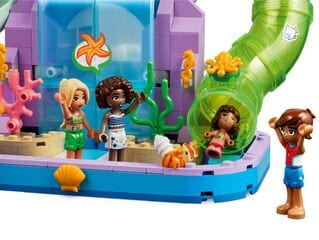 LEGO® Heartlake City Water Park