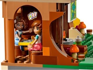 LEGO® Adventure Camp Tree House