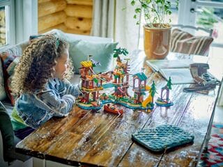LEGO® Adventure Camp Tree House
