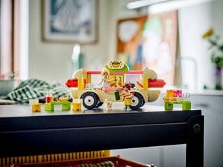 LEGO® Hot Dog Food Truck
