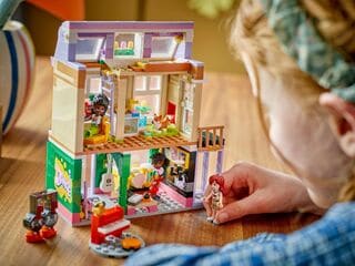 LEGO® Music Store & Apartment