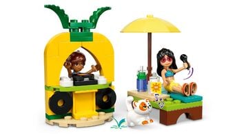 LEGO® Unicorn & Flamingo Pool Party
