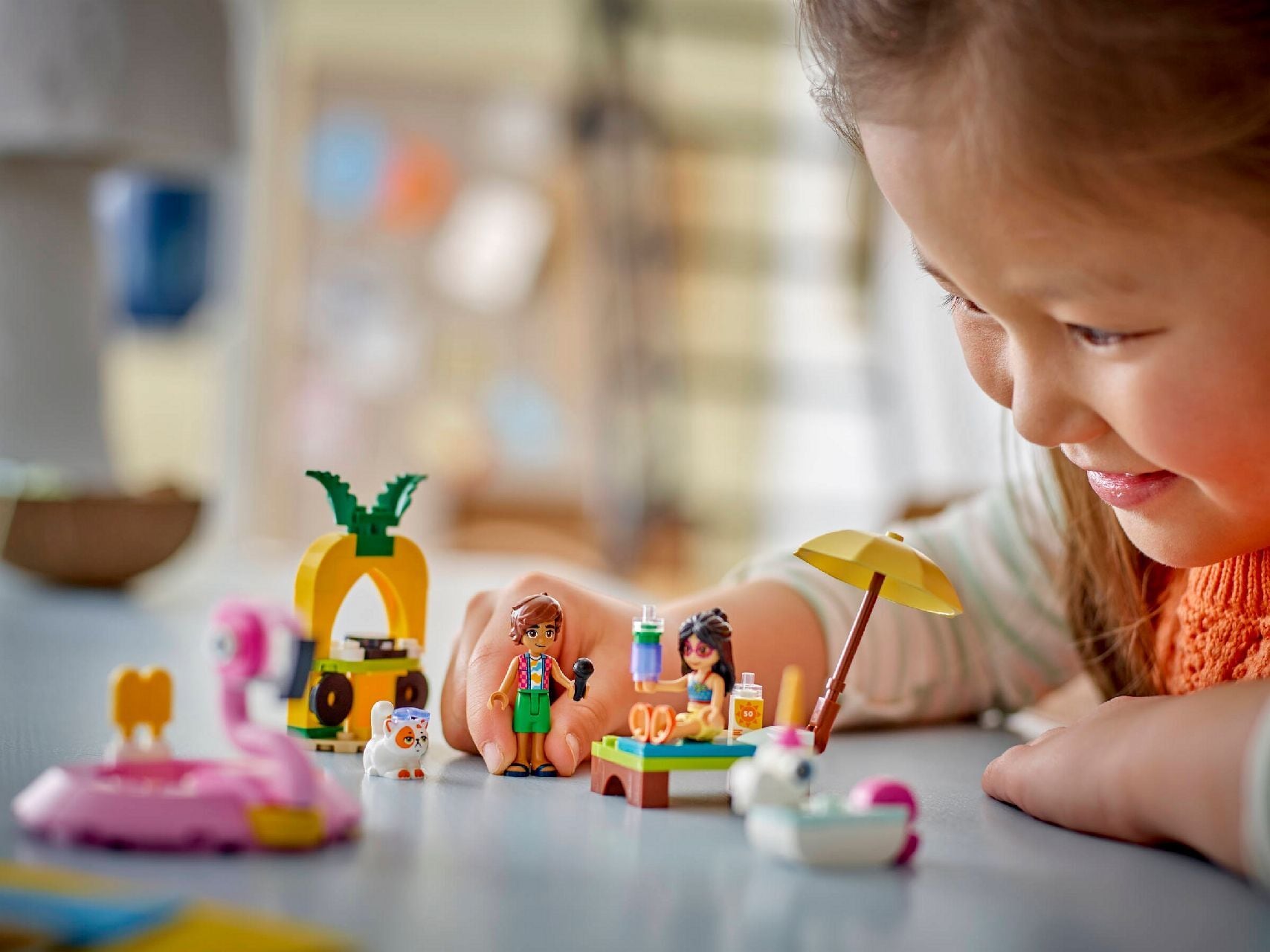 LEGO® Unicorn & Flamingo Pool Party