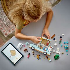 LEGO® Friendship Camper Van Adventure