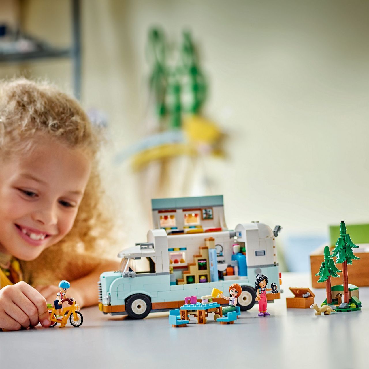LEGO® Friendship Camper Van Adventure