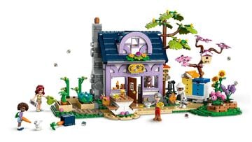 LEGO® Beekeepers' House and Flower Garden