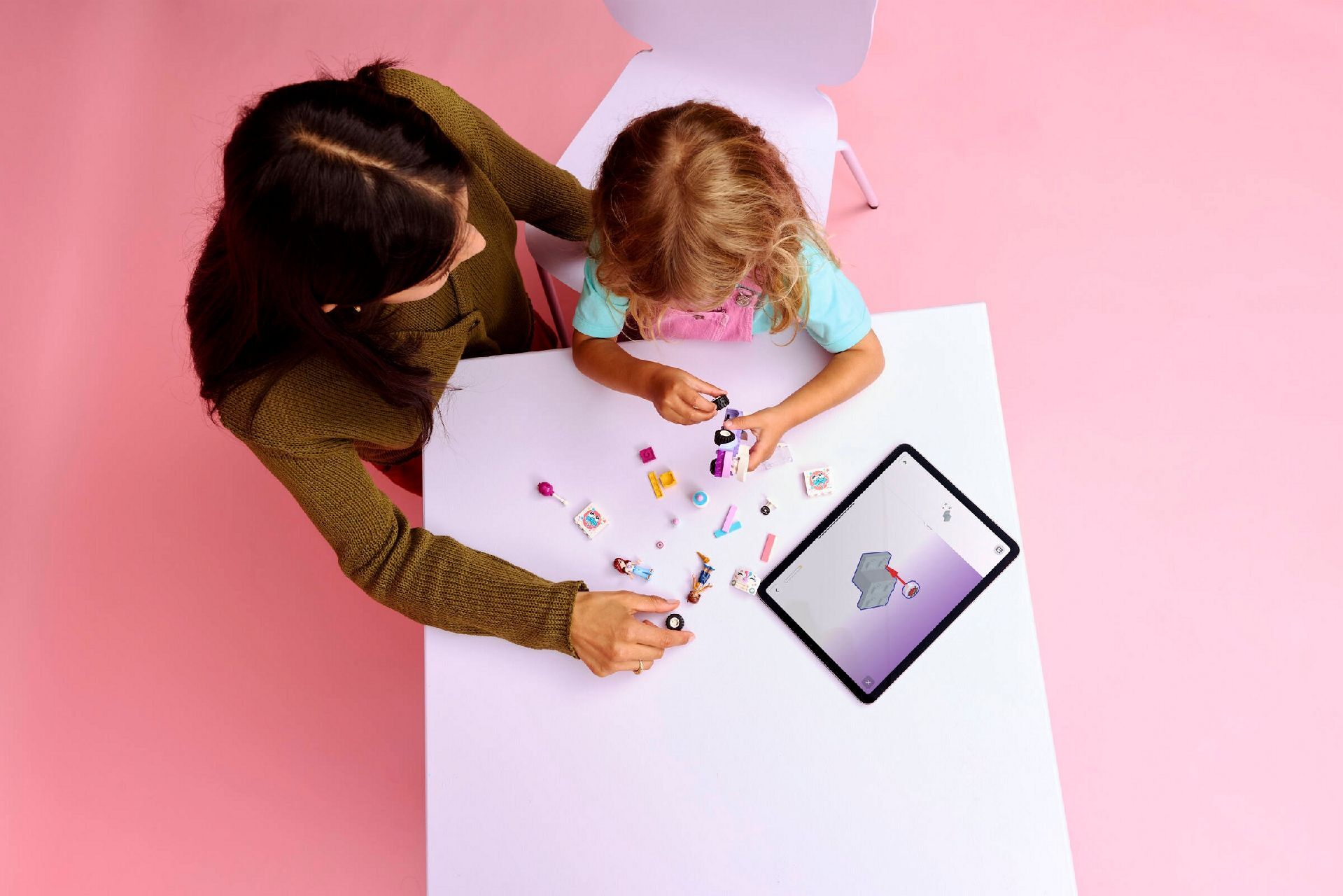 LEGO® Unicorn Cake Delivery Car