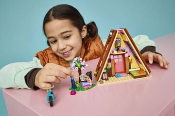 LEGO® Nature Glamping Cabin