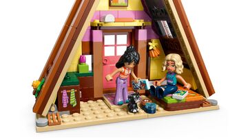 LEGO® Nature Glamping Cabin
