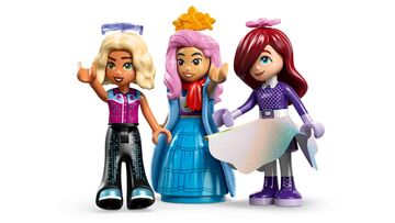 LEGO® Heartlake City Fashion Show