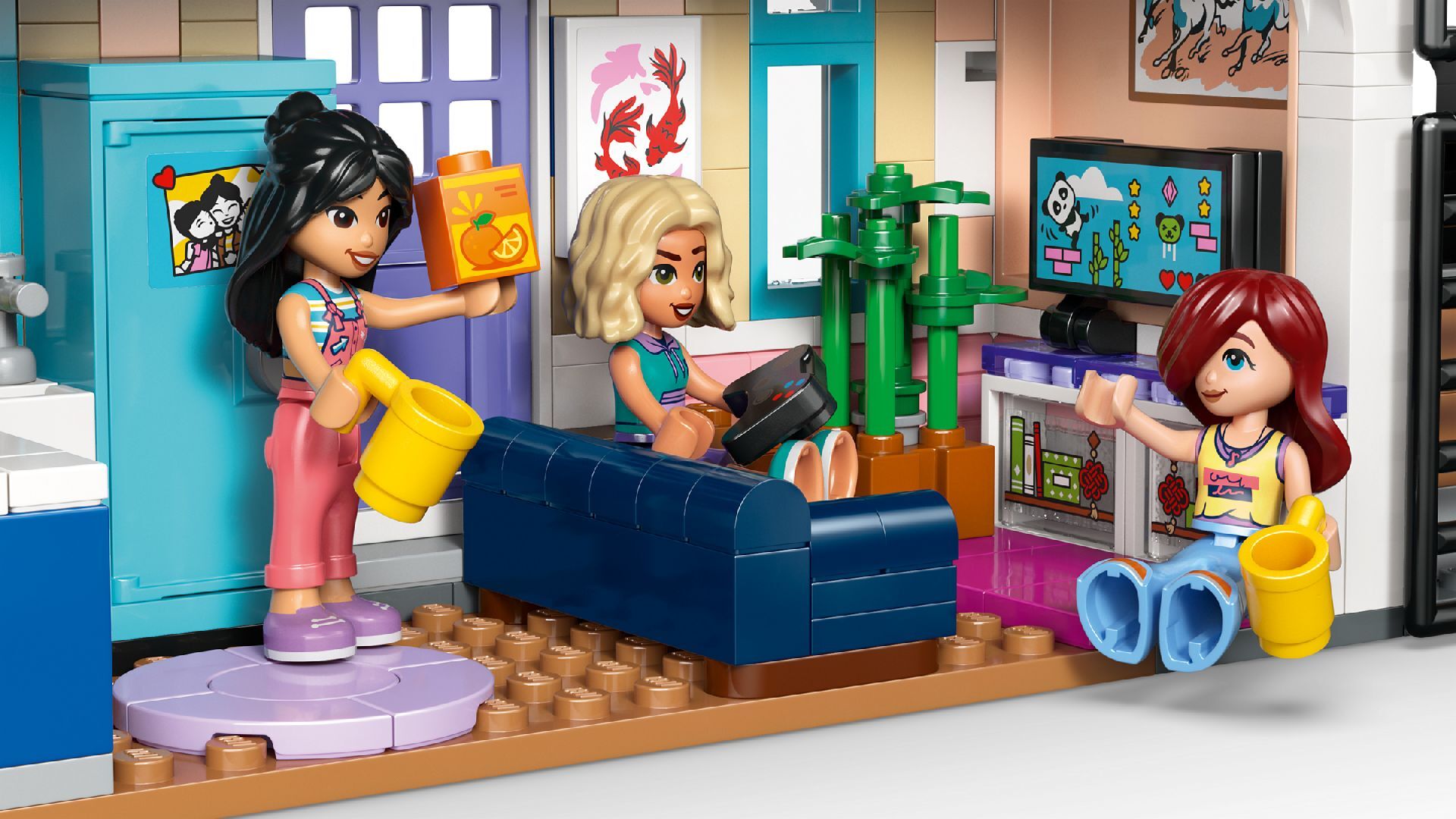 LEGO® Liann's Family House