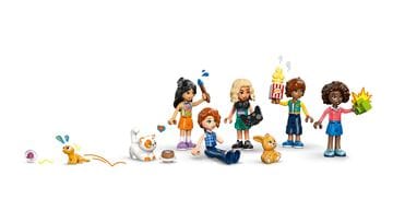 LEGO® Heartlake City Friends Club House