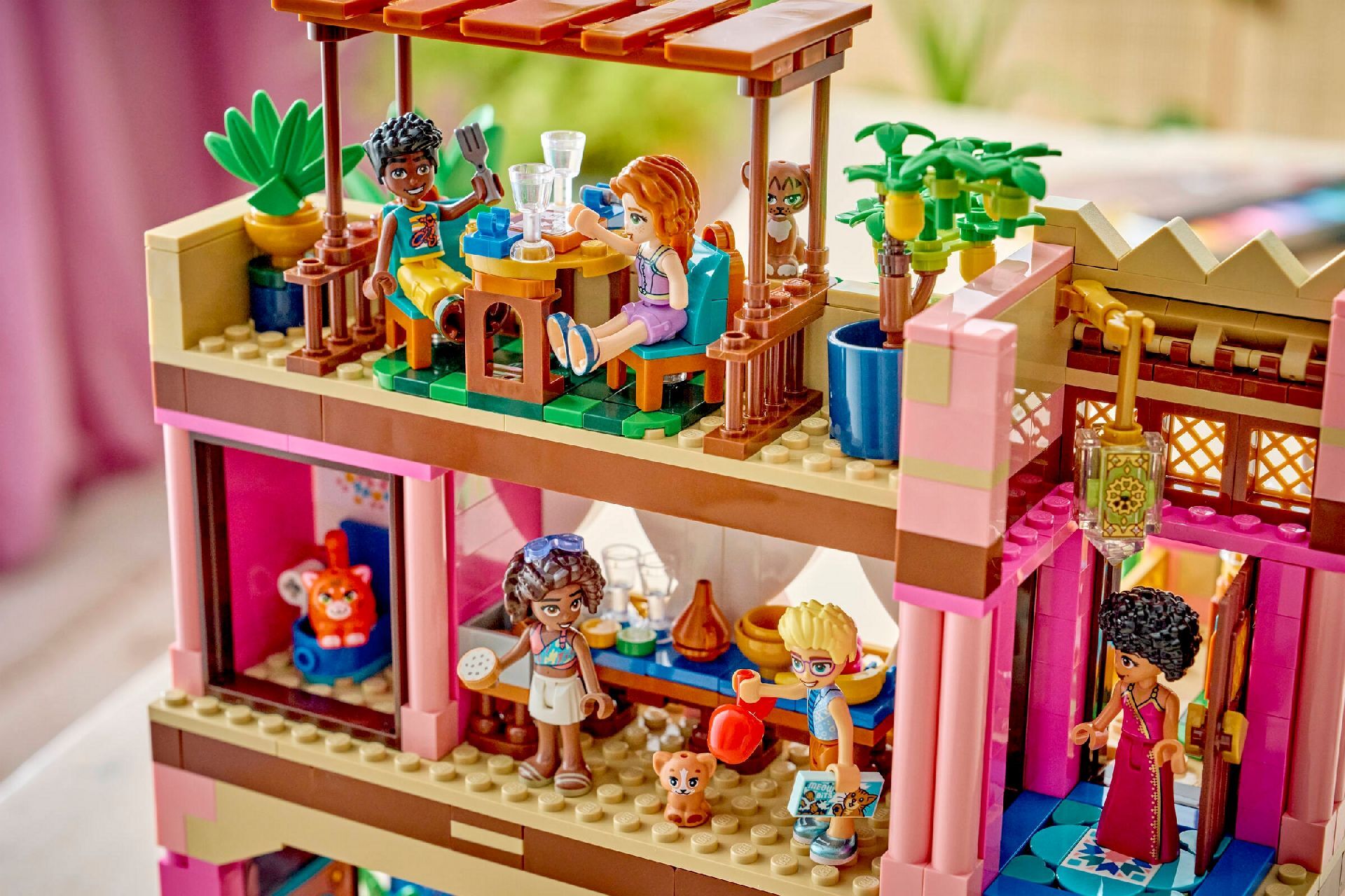 LEGO® Garden Restaurant