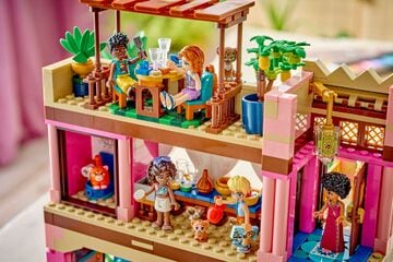 LEGO® Garden Restaurant