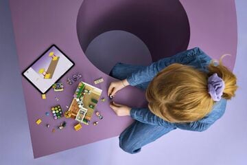 LEGO® Creative Flower Shop