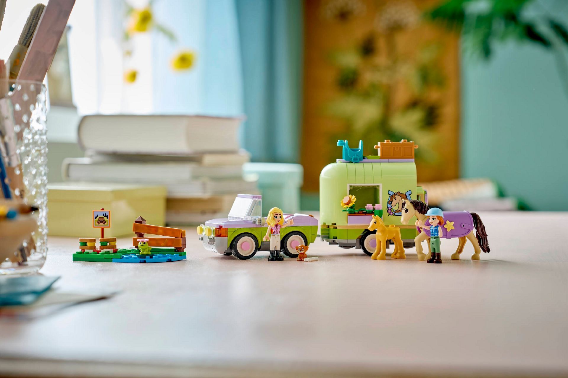 LEGO® Horse & Baby Foal Trailer