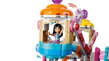 LEGO® Candy & Cupcake Ferris Wheel
