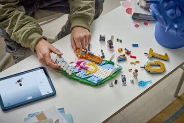 LEGO® Lionel Messi – Soccer Highlights