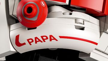 LEGO® Scuderia Ferrari HP Charles Leclerc Helmet