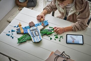LEGO® Lionel Messi – Celebration