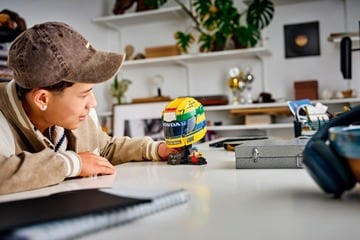 LEGO® Ayrton Senna Helmet