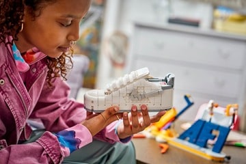 LEGO® Nike Air Force 1 x LEGO® Set