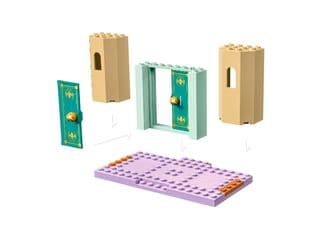 LEGO® Anna and Olaf's Castle Fun