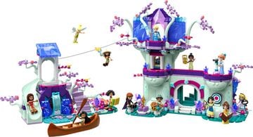 LEGO® The Enchanted Treehouse