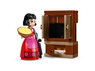 LEGO® King Magnifico's Castle