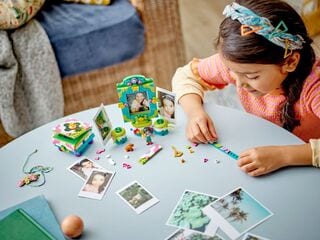 صندوق مجوهرات وإطار صورة ميرابيل من LEGO®