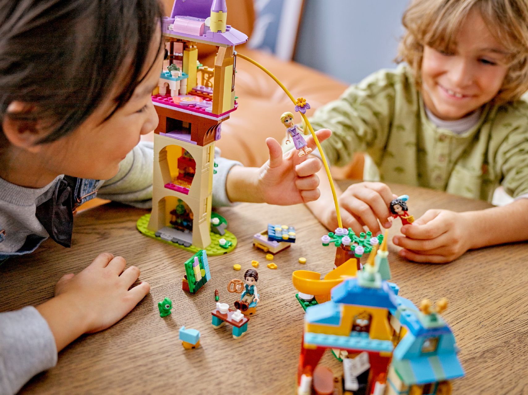 LEGO® Rapunzel's Tower & The Snuggly Duckling