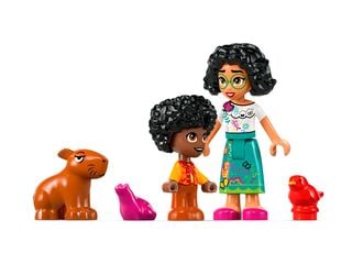 مجموعة بناء محمية أنطونيو للحيوانات من LEGO®