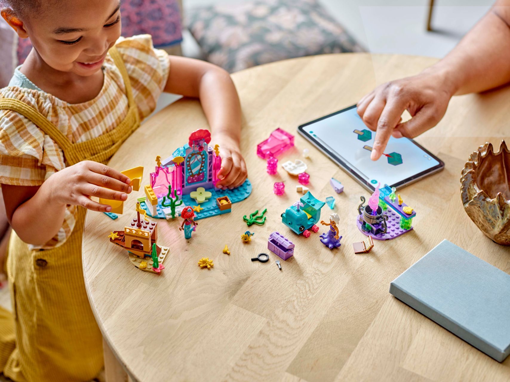 LEGO® Ariel's Crystal Cavern