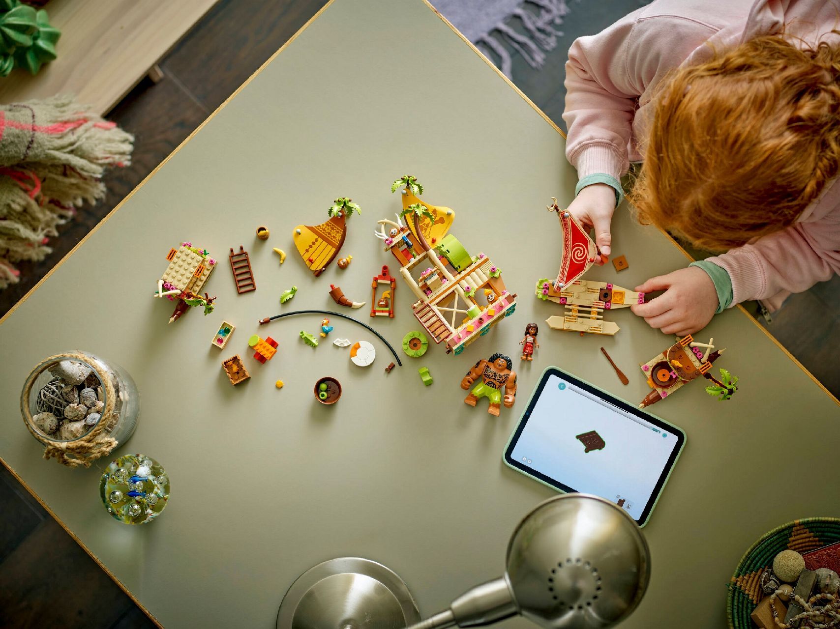 LEGO® Kakamora Barge