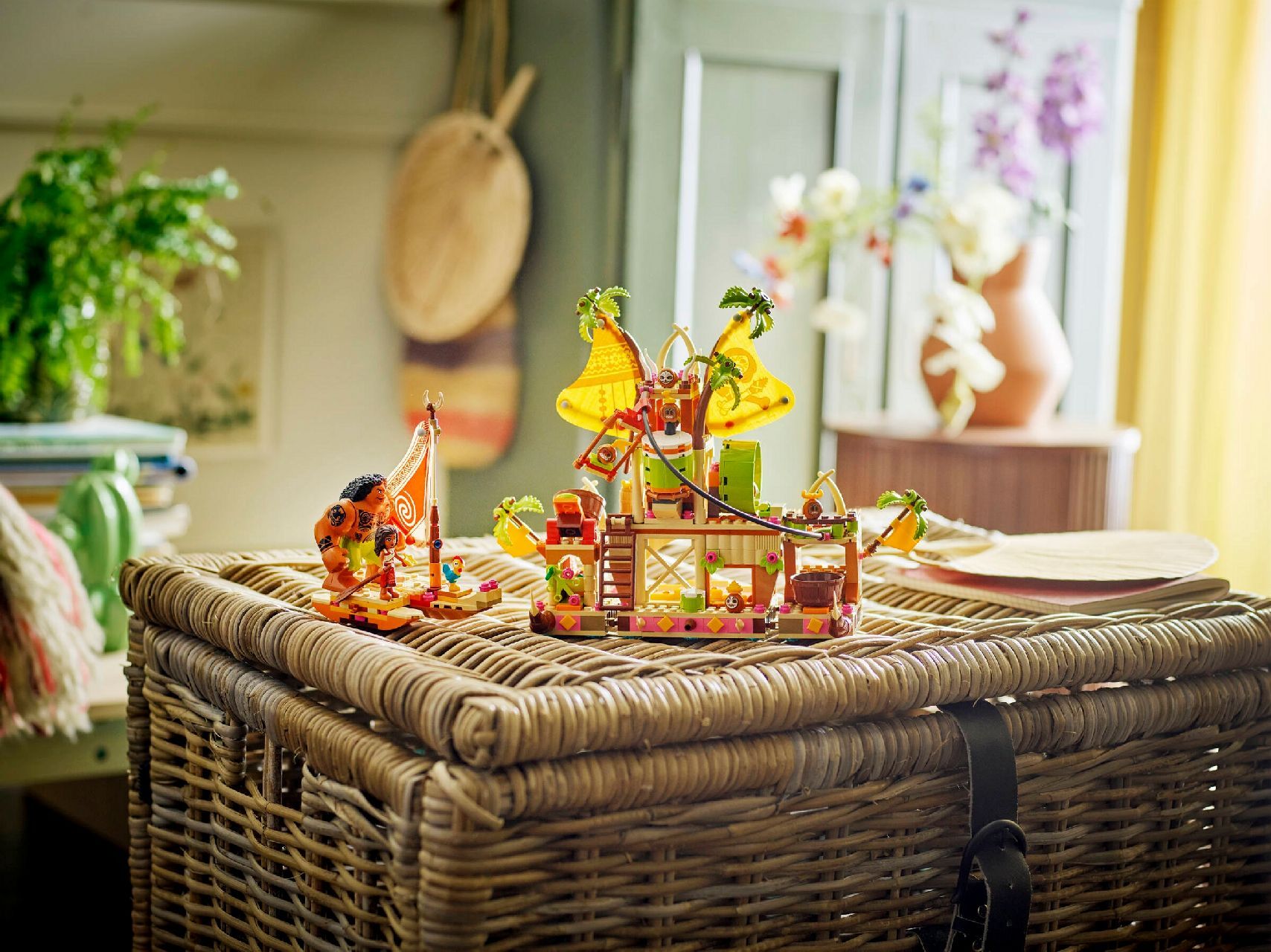 LEGO® Kakamora Barge