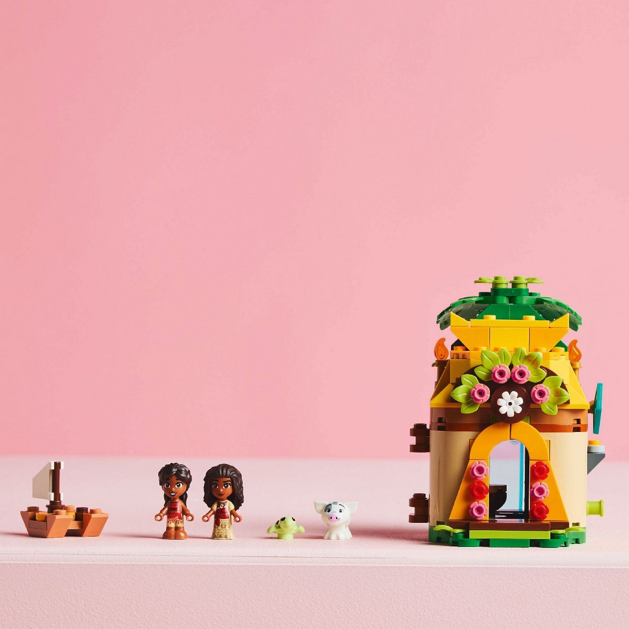 مرح موانا في الجزيرة من LEGO®