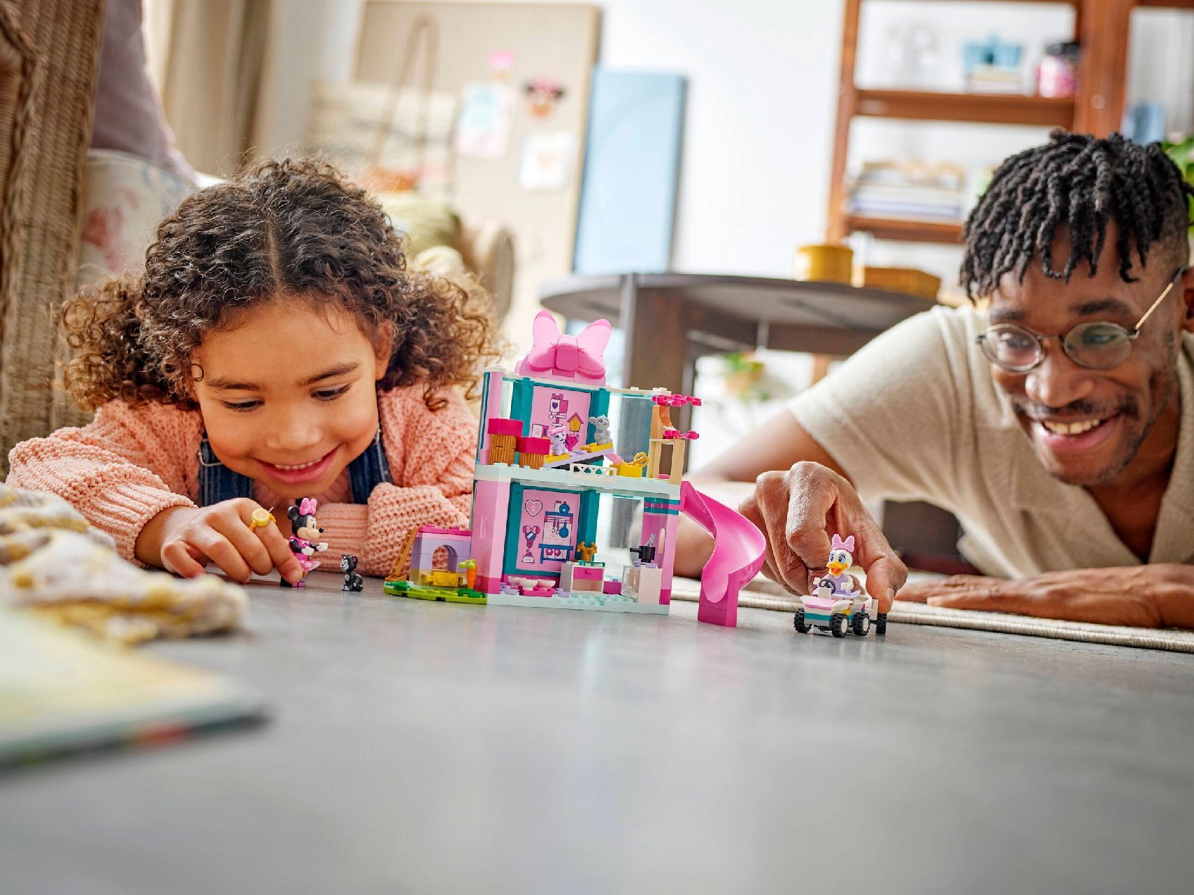 LEGO® Minnie's Pet Hotel