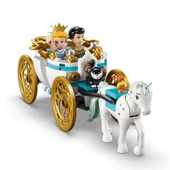 LEGO® Cinderella's Castle & Horse Carriage