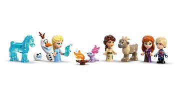 LEGO® Mini Arendelle Castle & Elsa's Ice Palace