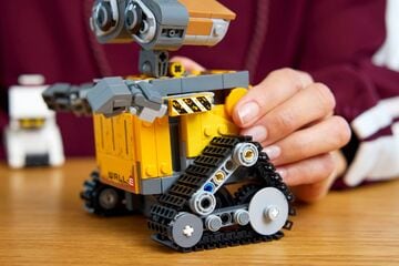 LEGO® WALL-E and EVE