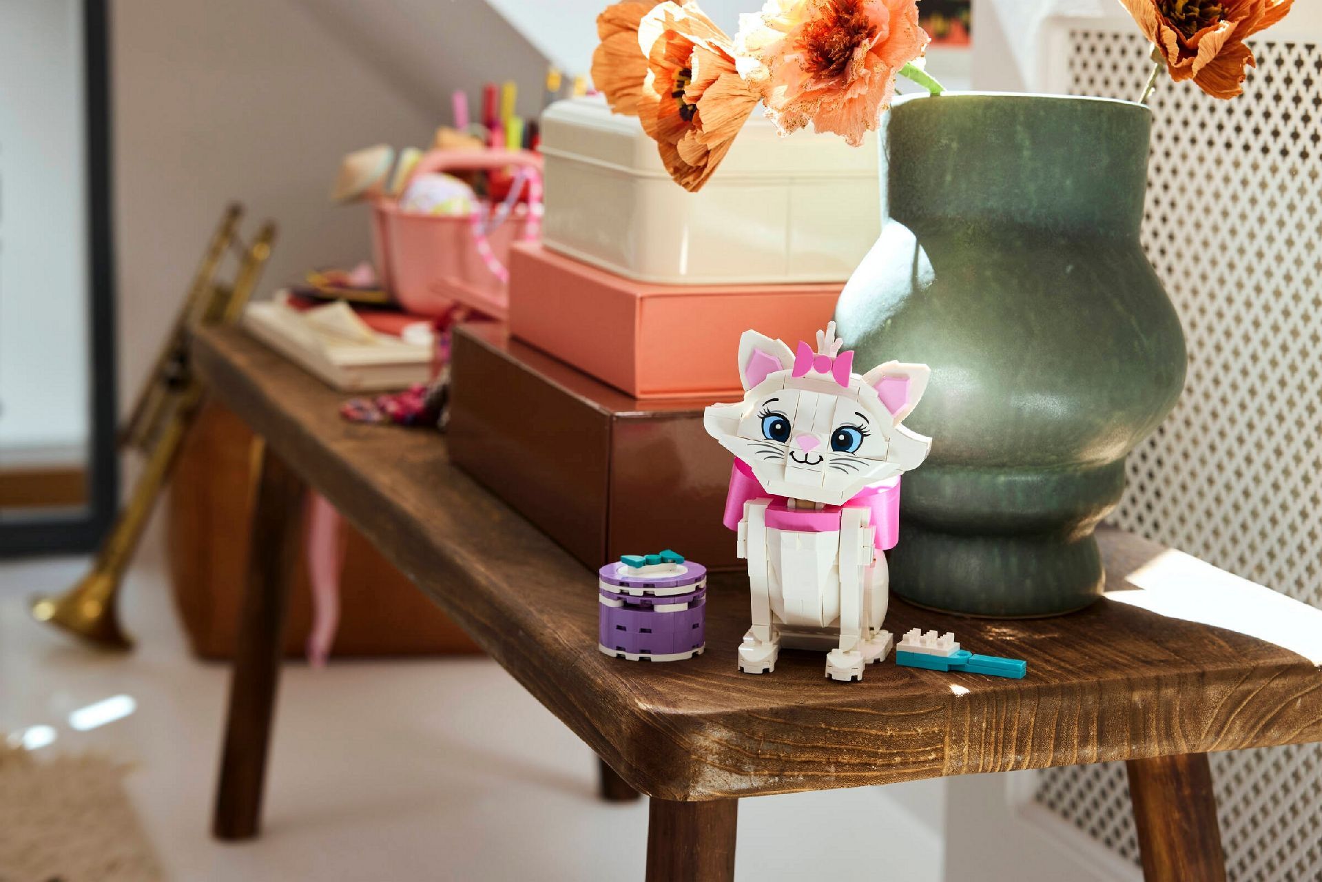 LEGO® The Aristocats Adorable Marie