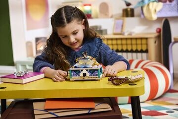 LEGO® Jasmine's Jewelry Box
