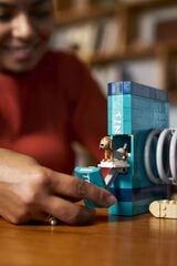 LEGO® Toy Story Slinky Dog Bookends