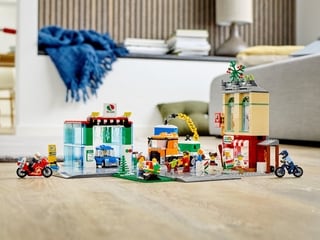 LEGO® City Town Center