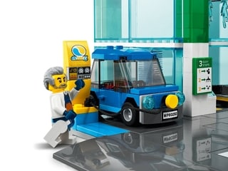 LEGO® City Town Center